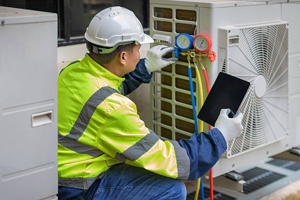 Professional Hvac Maintenance technician working in Hershey, PA